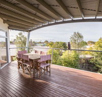 Aqua Vista - a stroll to Paynesville forshore - Melbourne Tourism