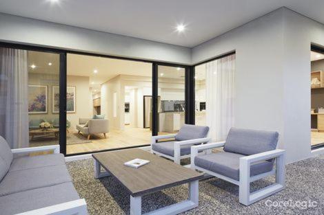 Luxury Bedrooms In A Resort Style Home - Melbourne Tourism 2