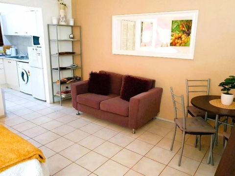 M104 West Perth Studio Apartment Near Kings Park - Melbourne Tourism 0