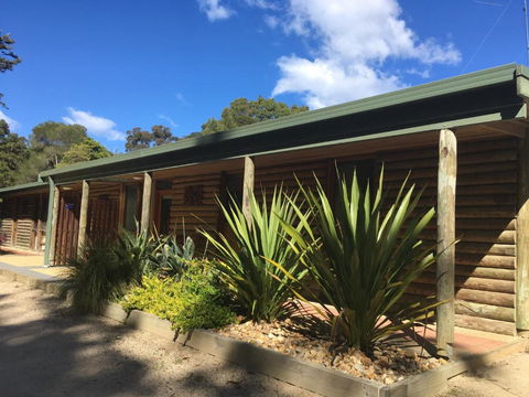 Mallacoota Log Cabins - Melbourne Tourism 0