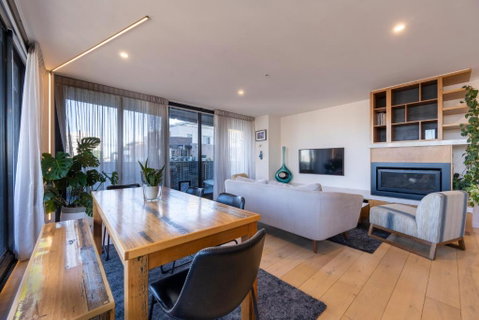 Mega Style Apartments The General - Melbourne Tourism 2