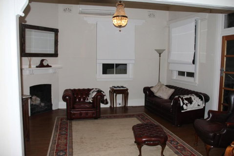 Mentor Chambers Apartment Bed & Breakfast - Melbourne Tourism 2