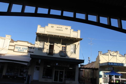 Mentor Chambers Apartment Bed & Breakfast - Melbourne Tourism 1