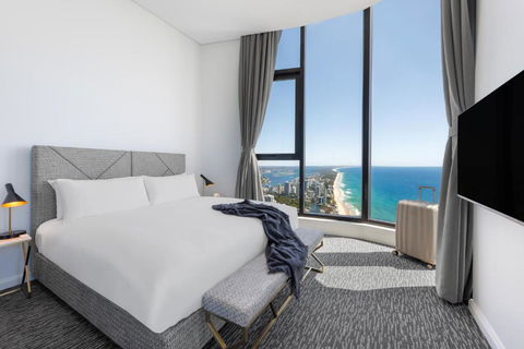 Meriton Suites Surfers Paradise - Melbourne Tourism 0