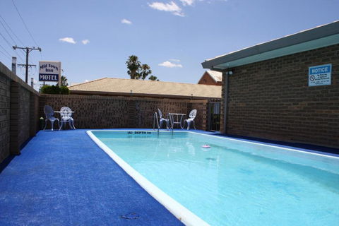 Mid Town Inn Narrabri - Melbourne Tourism 0