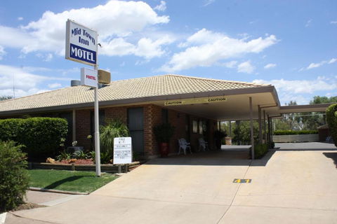 Mid Town Inn Narrabri - Melbourne Tourism 1