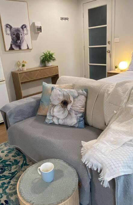 MEPLE, Tiny Home, Pets, Walk2Food, WiFi, Bfast, - Melbourne Tourism 2