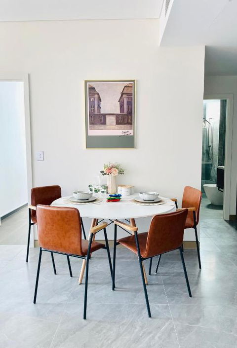 Modern Apartment St Leonards - Melbourne Tourism 3