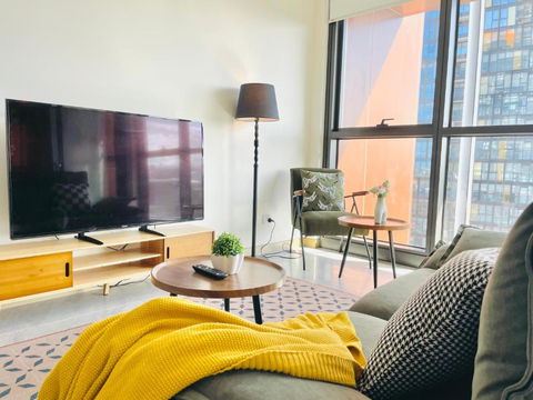 Modern Apartment St Leonards - Melbourne Tourism 2