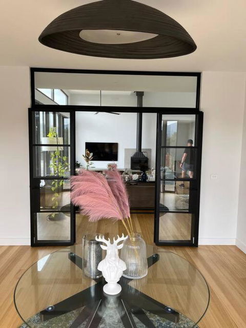 Modern Farmhouse - Melbourne Tourism 1