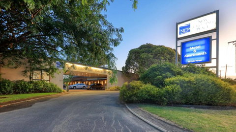 New Crossing Place Motel - Melbourne Tourism 0
