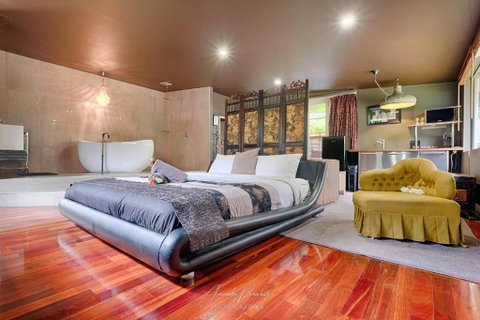 Mudstone Suites - Melbourne Tourism 0
