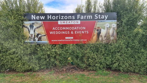 New Horizons Farm Stay - Melbourne Tourism 1