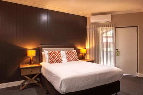 Nightcap At Archer Hotel - Melbourne Tourism 0