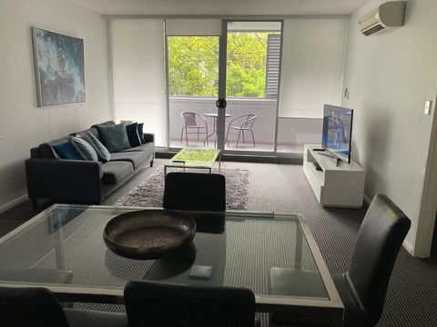 North Sydney Wyndel Apartments-MIL1005 - Melbourne Tourism 0