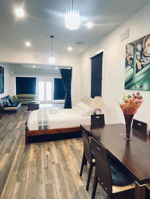 Northcote Spacious Studio - Melbourne Tourism 0