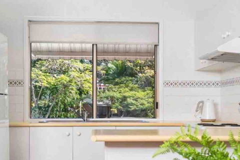 NORTH BYRON BEACH HOUSE Surf Sun Sand - Melbourne Tourism 0