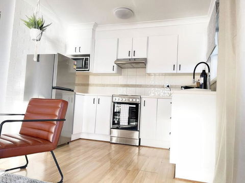 OCEAN MIST - DIRECT BEACHFRONT ON CASEYs BEACH - Melbourne Tourism 1