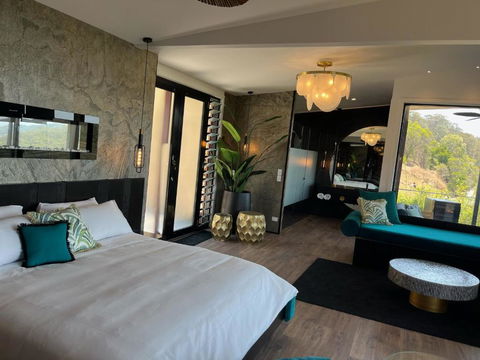 On Eagle Wings Mountain Retreat & Spa - Melbourne Tourism 3