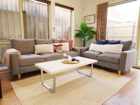 On The Beach, Kids & Pets Friendly - Melbourne Tourism 1