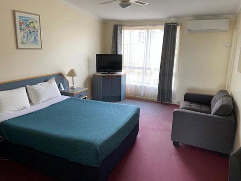 Orbost Country Man Motor Inn - Melbourne Tourism 2