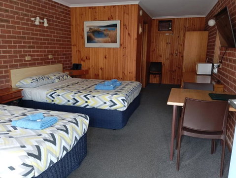 Orbost Country Road Motor Inn - Melbourne Tourism 3
