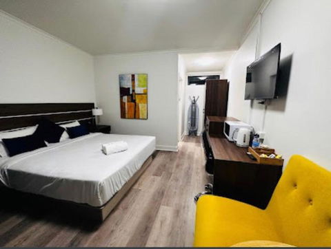 OUYEN MOTEL - Melbourne Tourism 2