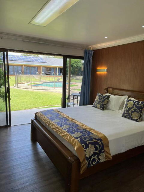Oxley Motor Inn - Melbourne Tourism 3