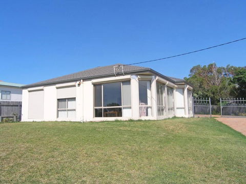 ORSO1O - Water View House - Melbourne Tourism 0