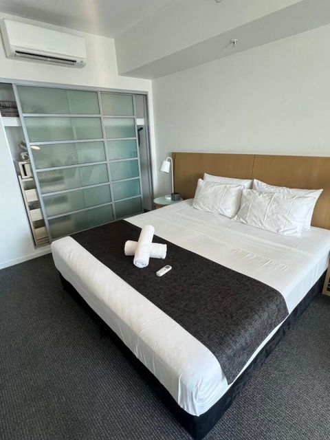 Pandanas Studio Darwin CBD Water Views - Melbourne Tourism 0