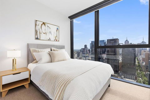 Panoramic View Two Bedrooms At Collins House - Melbourne Tourism 3