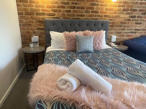 Paddlewheel Motel - Melbourne Tourism 3