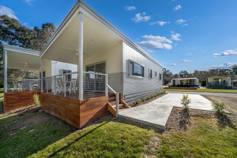 Painters Island Holiday Park - Melbourne Tourism 0