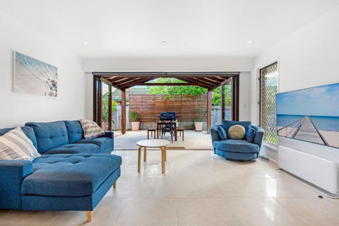 Palm Beach Haven - CoastHM - Melbourne Tourism 2