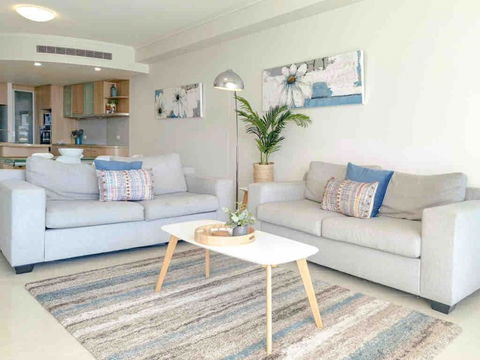 Paradise On The Water Luxurious 3brm Apartment - Melbourne Tourism 2