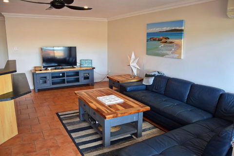 Paragon Apartment 7 - Bring Your Own Linen. - Melbourne Tourism 2