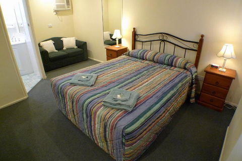 Parkhaven Motel - Melbourne Tourism 1