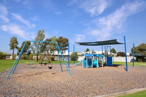 Parkview - Echuca Holiday Homes - Melbourne Tourism 1