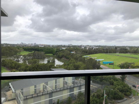 Parkview Modern Apartment W Parking @ Olympic Park - Melbourne Tourism 3