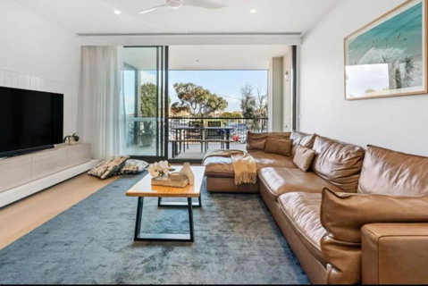 Parkvue 11 What A Spot - Melbourne Tourism 1