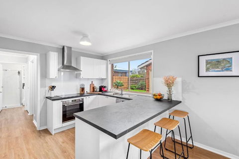 Parrwang Rest - Melbourne Tourism 2