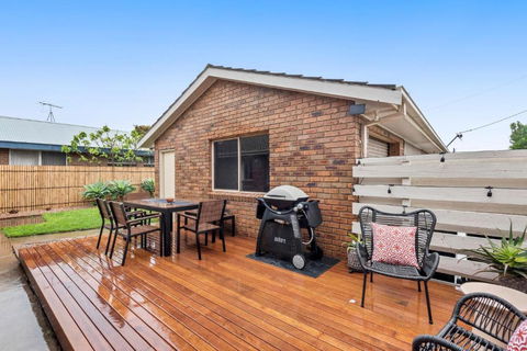 Parrwang Rest - Melbourne Tourism 0