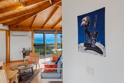 Peace & Plenty - Melbourne Tourism 2