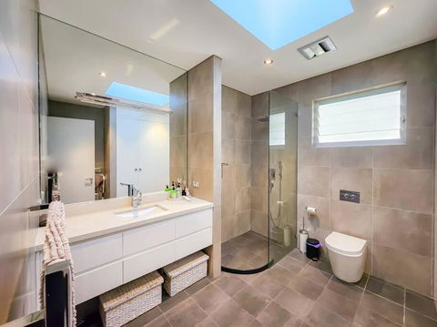 Peaceful 4-Bedroom Family Retreat In Lane Cove - Melbourne Tourism 1