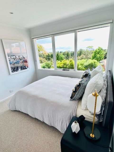 Pool & Pet Friendly - Mornington Peninsula Beach House - Melbourne Tourism 3