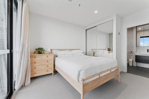 Perfect Location 1-Bed With Balcony, BBQ & Parking - Melbourne Tourism 2