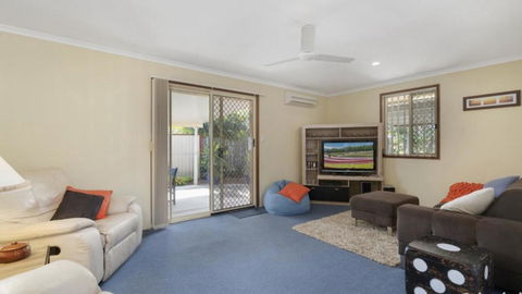 Pet Friendly Home Away From Home - Melbourne Tourism 2