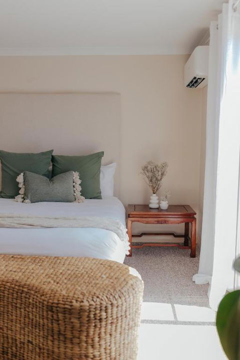 Pet Friendly Townhouse - Melbourne Tourism 2