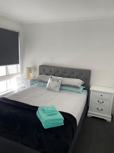 Pets Welcome Central And Convenient - Melbourne Tourism 3
