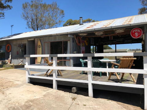 Pier 9 - Melbourne Tourism 0